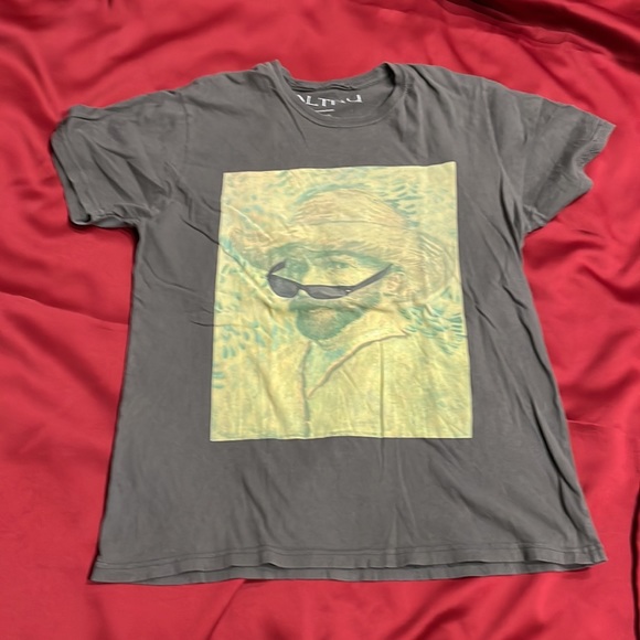 SOLD - T-shirts Bundle - Picture 4 of 8